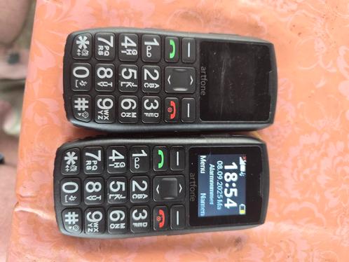2x Artfone C1+ 4G Seniorentelefoon - Nieuwstaat, Telecommunicatie, Mobiele telefoons | Overige merken, Zo goed als nieuw, Zonder abonnement