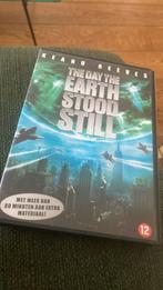 The day the earth stood still reeves sciencefiction, Vanaf 12 jaar, Ophalen of Verzenden, Zo goed als nieuw, Science Fiction