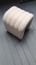 Poef Creme Off White bouclé, Kwantum, Huis en Inrichting, Ophalen of Verzenden, Rond, Minder dan 50 cm, Minder dan 50 cm