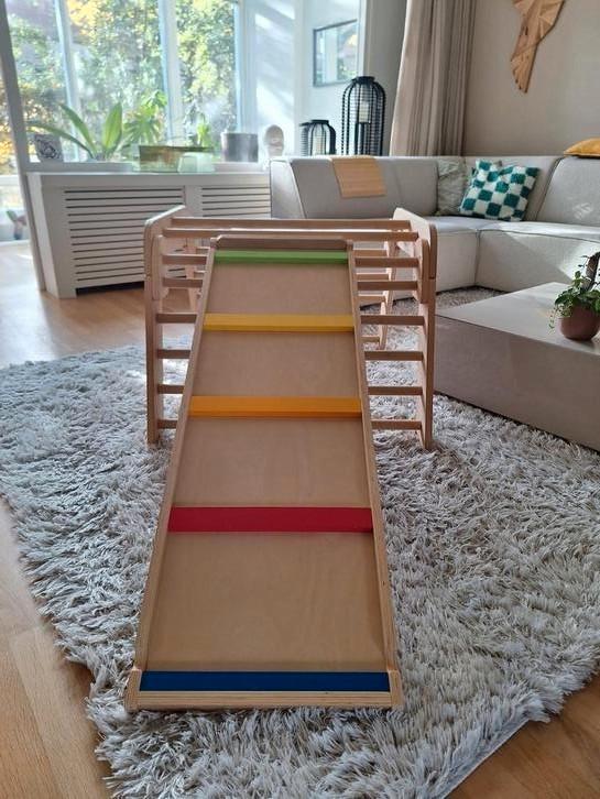 Playtive houten klimrek met glijbaan (Pikler/Montessori), Kinderen en Baby's, Speelgoed | Houten speelgoed, Zo goed als nieuw