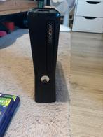 Xbox 360, Spelcomputers en Games, Spelcomputers | Xbox 360, Ophalen of Verzenden, Zo goed als nieuw, Met 1 controller, 360 S