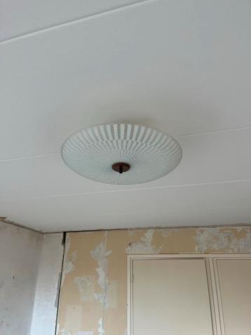 Mooie Plafondlamp beschikbaar voor biedingen