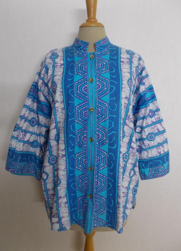 Prachtige batik blouse van Scandinavisch merk Maud! L/XL, Kleding | Dames, Blouses en Tunieken, Zo goed als nieuw, Maat 42/44 (L)