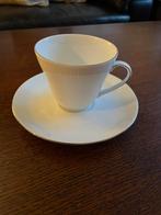 Zeer uitgebreid wit servies met zilveren randje, Ophalen, Porselein, Overige stijlen, Bord(en)