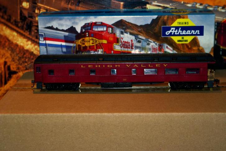 Athearn H01870 Lehigh Valley Passenger Observation Car NIEUW, Hobby en Vrije tijd, Modeltreinen | H0, Nieuw, Wagon, Gelijkstroom of Wisselstroom