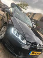 Volkswagen Golf 1.0 TSI 110pk 5D 2017 Zwart APK NIEUW 2027, Auto's, Voorwielaandrijving, 610 kg, Origineel Nederlands, Handgeschakeld