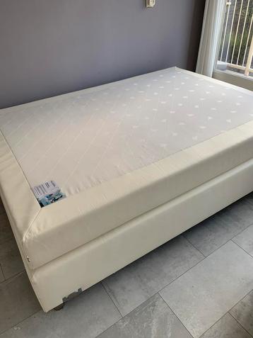 Boxspring gratis af te halen