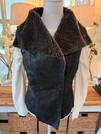 Chique Zwart-Bruin bodywarmer Marc Cain, teddy, 40/nr.4/M., Kleding | Dames, Ophalen of Verzenden, Zo goed als nieuw, Maat 38/40 (M)