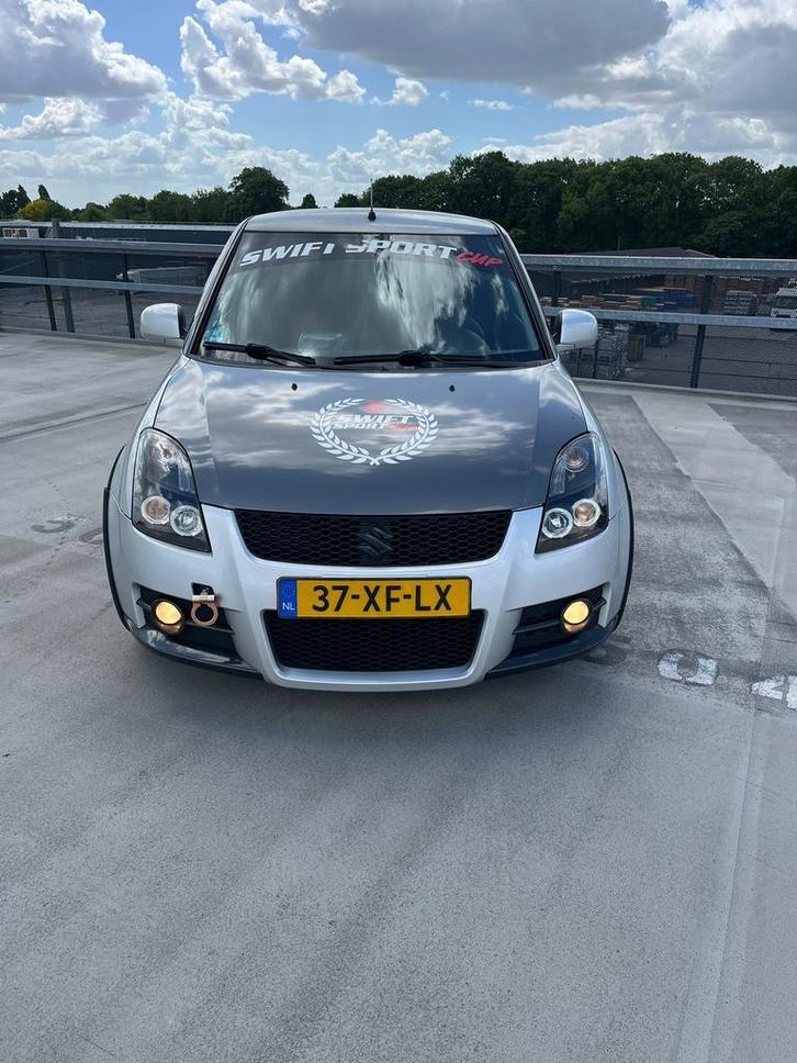 Suzuki Swift 1.6 Sport / Apple Carplay / Angel-eyes / etc, Auto's, Suzuki, Particulier, Swift, Benzine, E, Hatchback, Handgeschakeld