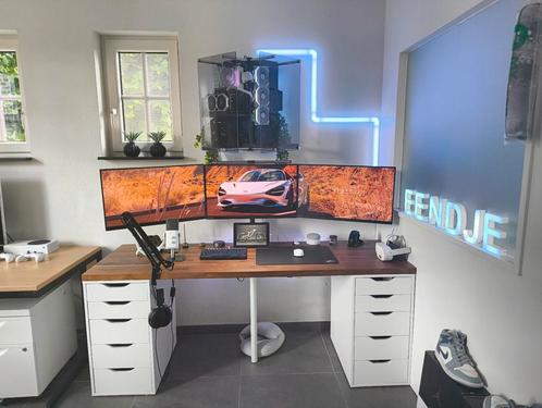 3 27 inch monitoren + monitor arm, Computers en Software, Monitoren, Zo goed als nieuw, 151 t/m 200 Hz, DisplayPort, HDMI, Gaming