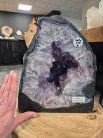 amethist geode sale, Verzamelen, Mineralen en Fossielen, Ophalen, Mineraal