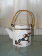 Oosters theepot, Antiek en Kunst, Antiek | Servies los, Ophalen of Verzenden