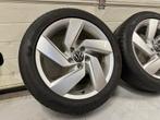 17inch Originele VW Golf 8 GTI Velgen! A Merk Banden! 5x112, Auto-onderdelen, Banden en Velgen, 17 inch, Banden en Velgen, Gebruikt