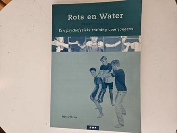 Rots en water. Een psychofysieke training voor jongens beschikbaar voor biedingen