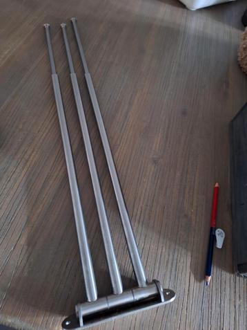 Ikea Brogrund Handdoekrek - Zilverkleurig beschikbaar voor biedingen