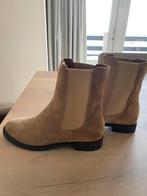 Suede laarsjes Le Grand Sud maat 39, Kleding | Dames, Ophalen of Verzenden, Zo goed als nieuw, Beige
