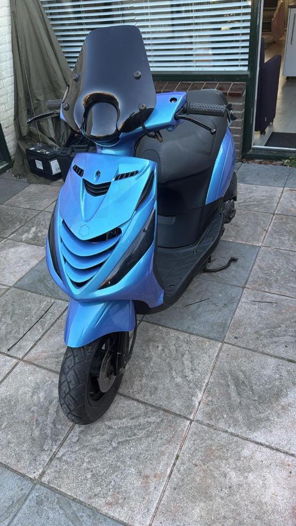 ️Zip 4T Brom nieuw Gereviseerd️, Motoren, Motoren | Piaggio, Particulier, Scooter, Ophalen