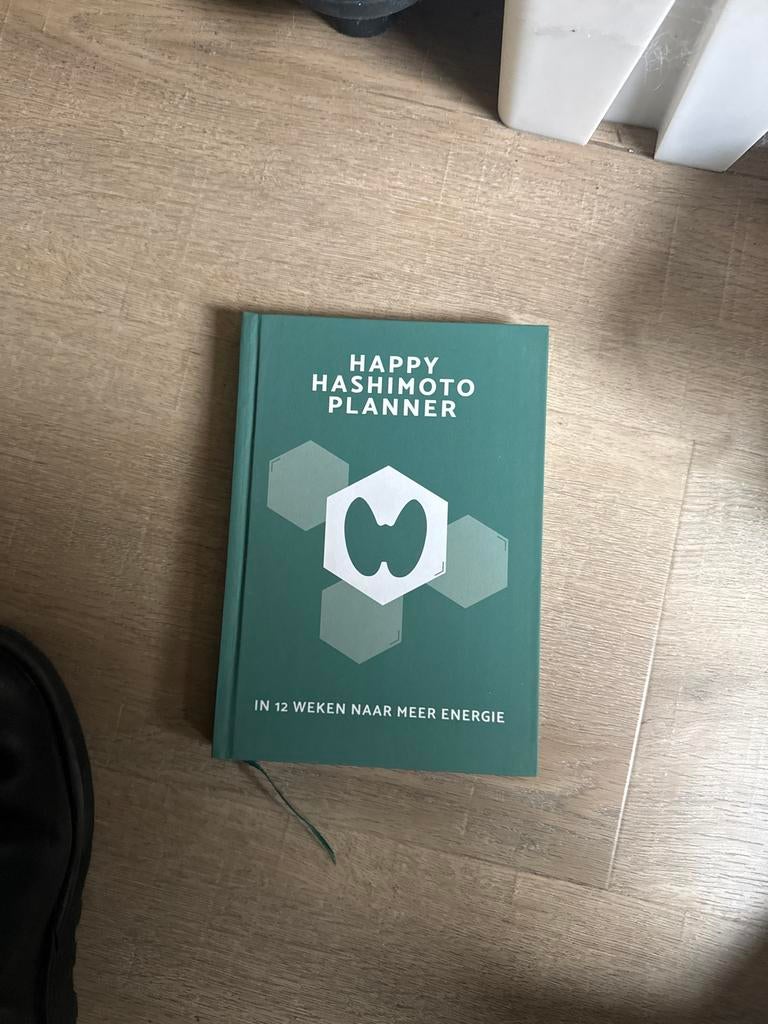 Happy Hashimoto Planner - Meer Energie in 12 Weken, Ophalen of Verzenden, Nieuw, Gezondheid en Conditie