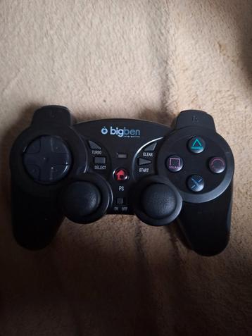 Controllers voor Xbox Classic & Playstation (PS1, PS2, PS3) beschikbaar voor biedingen