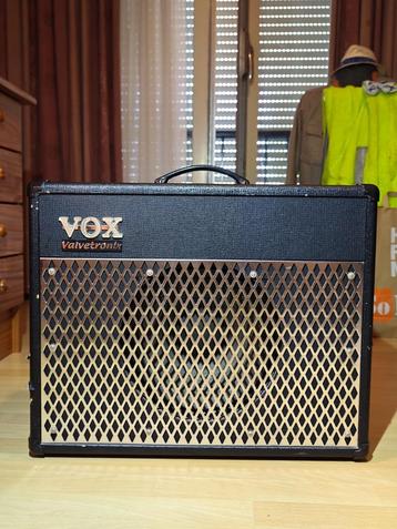 Vox Valvetronix combo buizenversterker beschikbaar voor biedingen