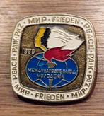 R 092 Speldje Wereld Jeugd Vrede 1980, Verzamelen, Speldjes, Pins en Buttons, Ophalen of Verzenden, Gebruikt, Overige onderwerpen