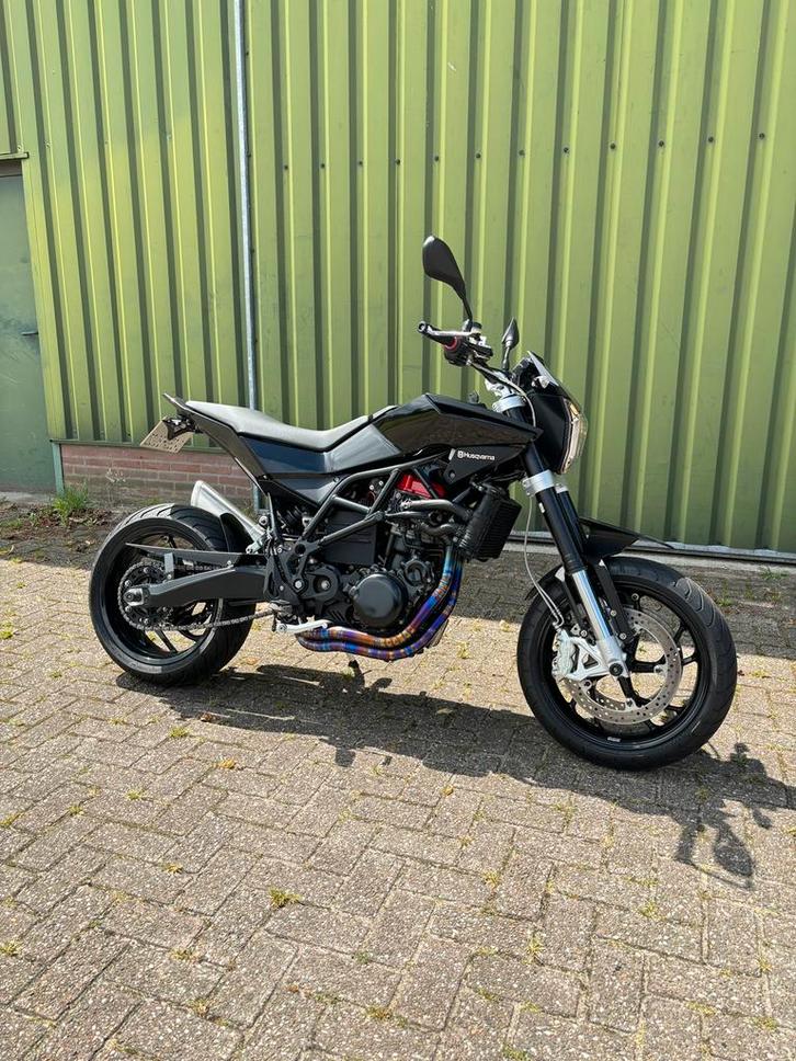 Husqvarna nuda 900 *lage kmstand 13159km*, Motoren, Motoren | Husqvarna, Particulier, Naked bike, meer dan 35 kW, 2 cilinders