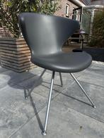 Moderne design eetkamerstoelen, Huis en Inrichting, Stoelen, Ophalen, Kunststof, Design, modern, strak., Zo goed als nieuw