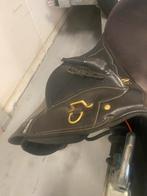 Norton stock paardrijzadel, Ophalen