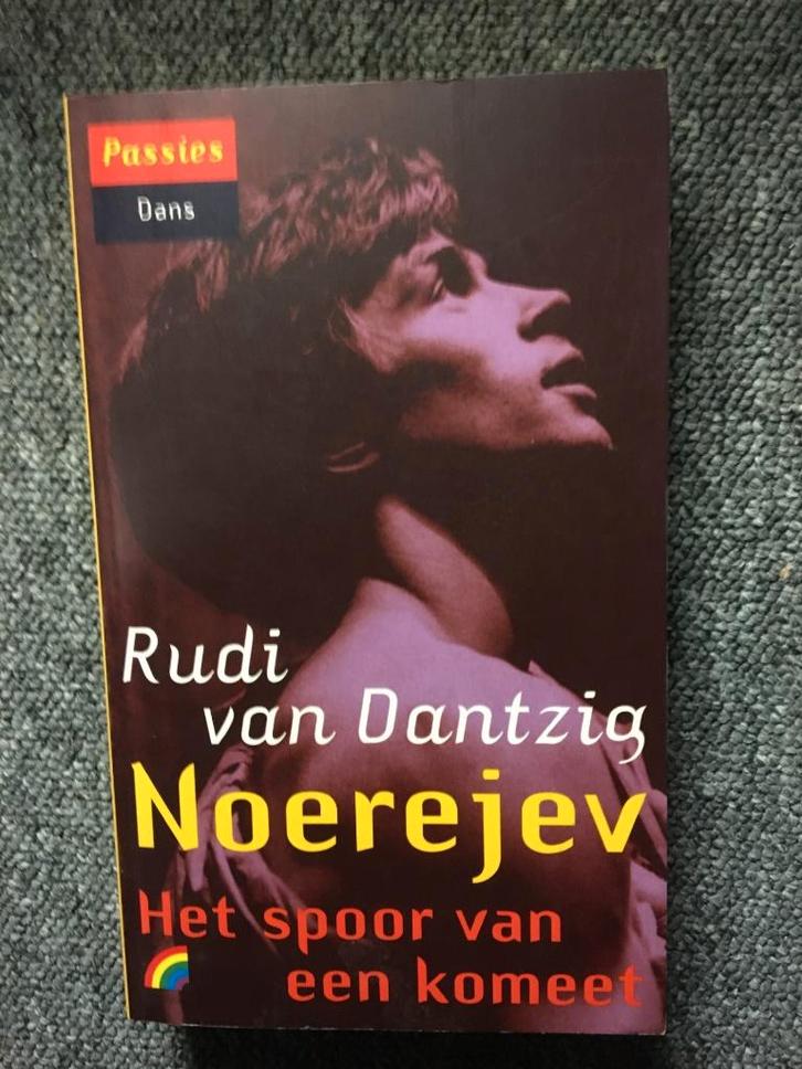 Noerejev (Biografie) ; door Rudi van Dantzig #Ballet, Boeken, Kunst en Cultuur | Dans en Theater, Gelezen, Ballet of Musical, Ophalen of Verzenden