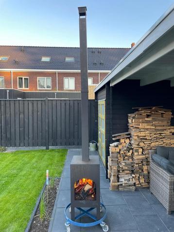 Tuihaard met verstelbaar rookkanaal beschikbaar voor biedingen