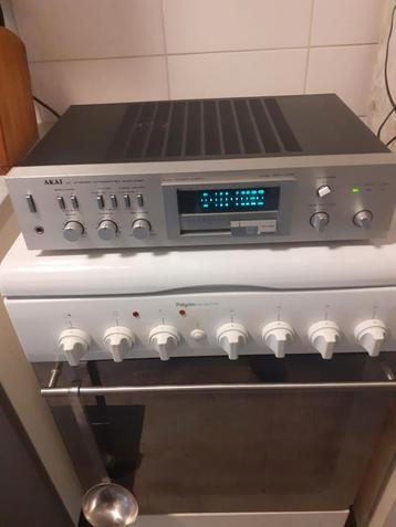 Akai AM-UO3 zie advertentie. beschikbaar voor biedingen