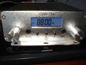 Te koop FM Stereo Zender beschikbaar voor biedingen