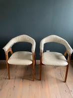 2 x new wooden dining chairs, Ophalen, Twee, Bruin, Nieuw