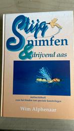Vliegvissen Boek Stijg nimfen & drijvend aas, Watersport en Boten, Hengelsport | Vliegvissen, Ophalen of Verzenden, Zo goed als nieuw