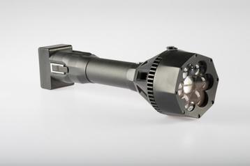 XLED R136X Extreme draagbare verlichting 12800 Lumens beschikbaar voor biedingen