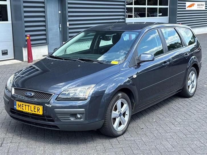 Ford Focus Wagon 1.6-16V Futura , Airco , Cruise control , N, Auto's, Ford, Bedrijf, Te koop, Focus, ABS, Airbags, Airconditioning