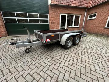 Vawe machine transporter/ 2700 kg/ 300x130/ btw beschikbaar voor biedingen