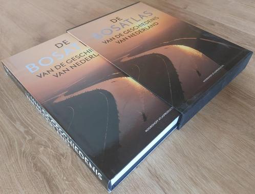 Bosatlas van de geschiedenis van Nederland, Boeken, Atlassen en Landkaarten, Zo goed als nieuw, Bosatlas, Nederland, 2000 tot heden