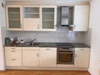 Bestaande keuken incl apparatuur, Huis en Inrichting, Keuken | Complete keukens, Ophalen, Gebruikt, Graniet of Steen, Enkelwandige keuken