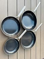 Pannenset royal wok en koekenpannen, Huis en Inrichting, Keuken | Potten en Pannen, Ophalen of Verzenden, Zo goed als nieuw, Rvs