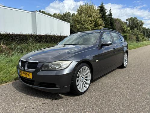 BMW 3 Serie Touring 318i Executive / AIRCO / STOELVERW / PAN, Auto's, BMW, Particulier, Te koop, 3-Serie, ABS, Airbags, Airconditioning