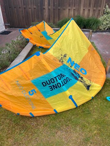 Duotone neo 5 meter + trustbar 19m lijnen beschikbaar voor biedingen
