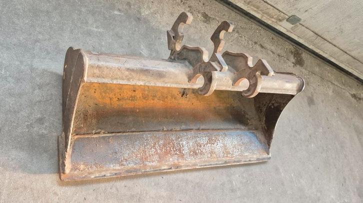 Aanbouwdelen bakken CW05 slotenbak bananenbak dieplepel, Zakelijke goederen, Machines en Bouw | Onderdelen, Ophalen