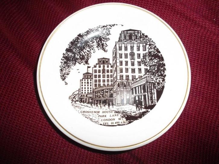 Wedgwood schaaltje, Antiek en Kunst, Antiek | Servies los, Ophalen of Verzenden