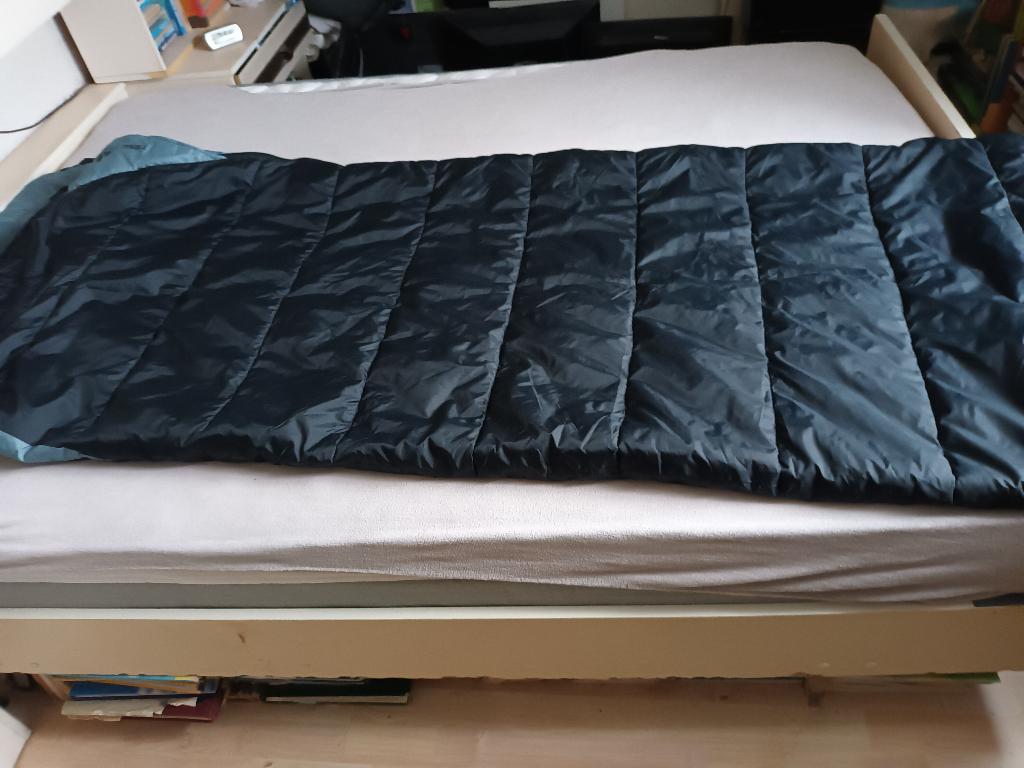 Grijze slaapzak Vaude Trail Ultralight. 220-78cm, Caravans en Kamperen, Ophalen of Verzenden