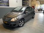 Mercedes-Benz B-klasse 200 Turbo AUTOMAAT|PDC|AIRCO|CRUISE|T, Auto's, 65 €/maand, Stoelverwarming, Gebruikt, Zwart
