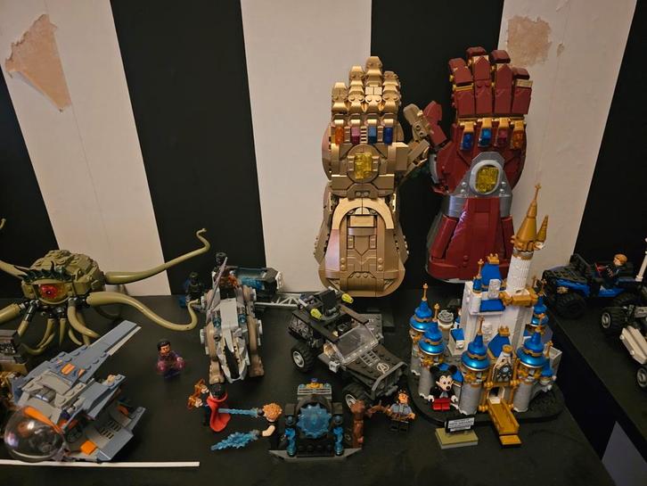 Diverse Lego Sets - Venom, Disney, Thor, Gauntlets, Kinderen en Baby's, Speelgoed | Duplo en Lego, Gebruikt, Lego, Complete set
