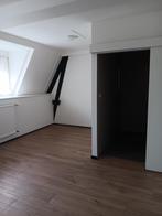 NIEUW! Woonruimte te huur Kloosterstraat, Tienray, Huizen en Kamers