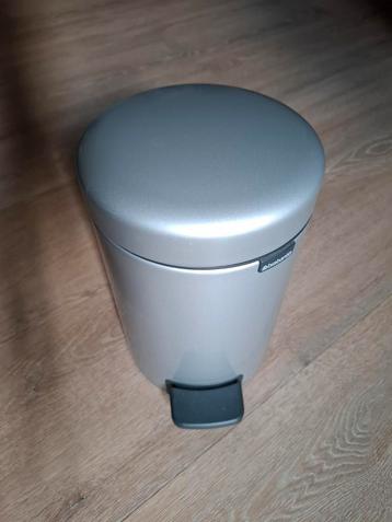 Brabantia Prullenbak - 3 Liter beschikbaar voor biedingen