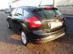 Ford Focus 1.6 TI-VCT Titanium, Stof, Gebruikt, Zwart, 4 cilinders